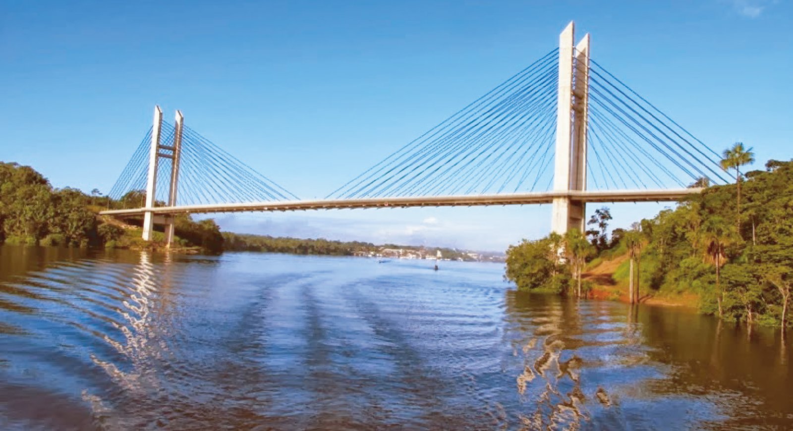 Amapá e Guiana Francesa : Dois Povos, um Rio, unidos por um Futuro Compartilhado